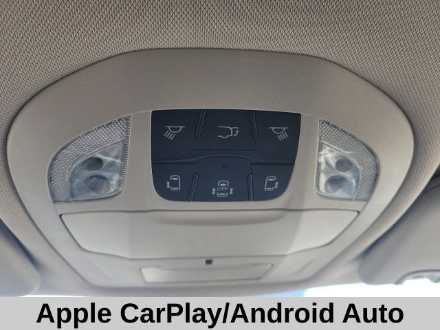 Used 2023 Velvet Chrysler Touring L image 11
