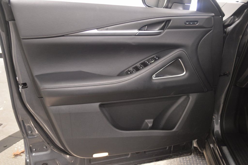 Used 2026 Gray INFINITI LUXE image 17