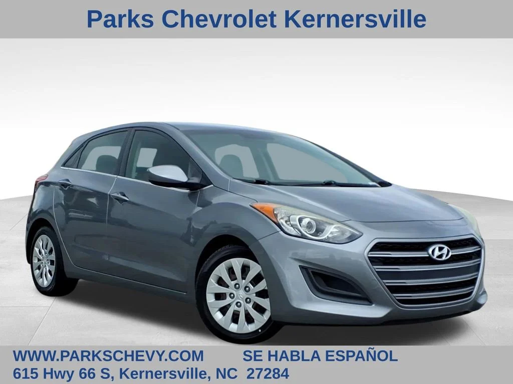 2016 Hyundai Elantra GT 2.0L 6-Speed A/T's photo