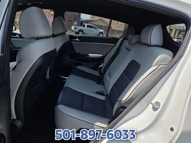 Used 2019 White Kia EX image 10