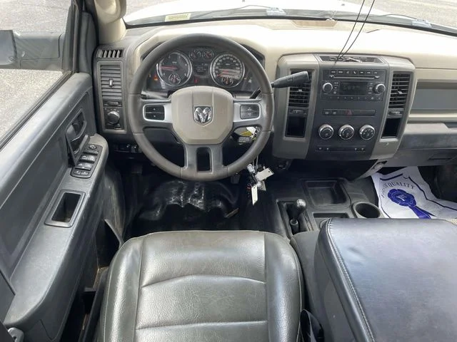 Used 2011 White Ram ST image 9