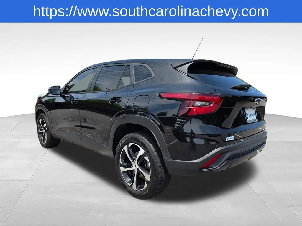 Used 2024 Mosaic Black Metallic Chevrolet 1RS image 37