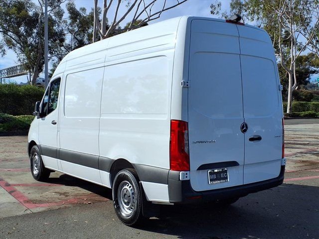 New 2026 Arctic White Mercedes-Benz Cargo 144 WB image 19