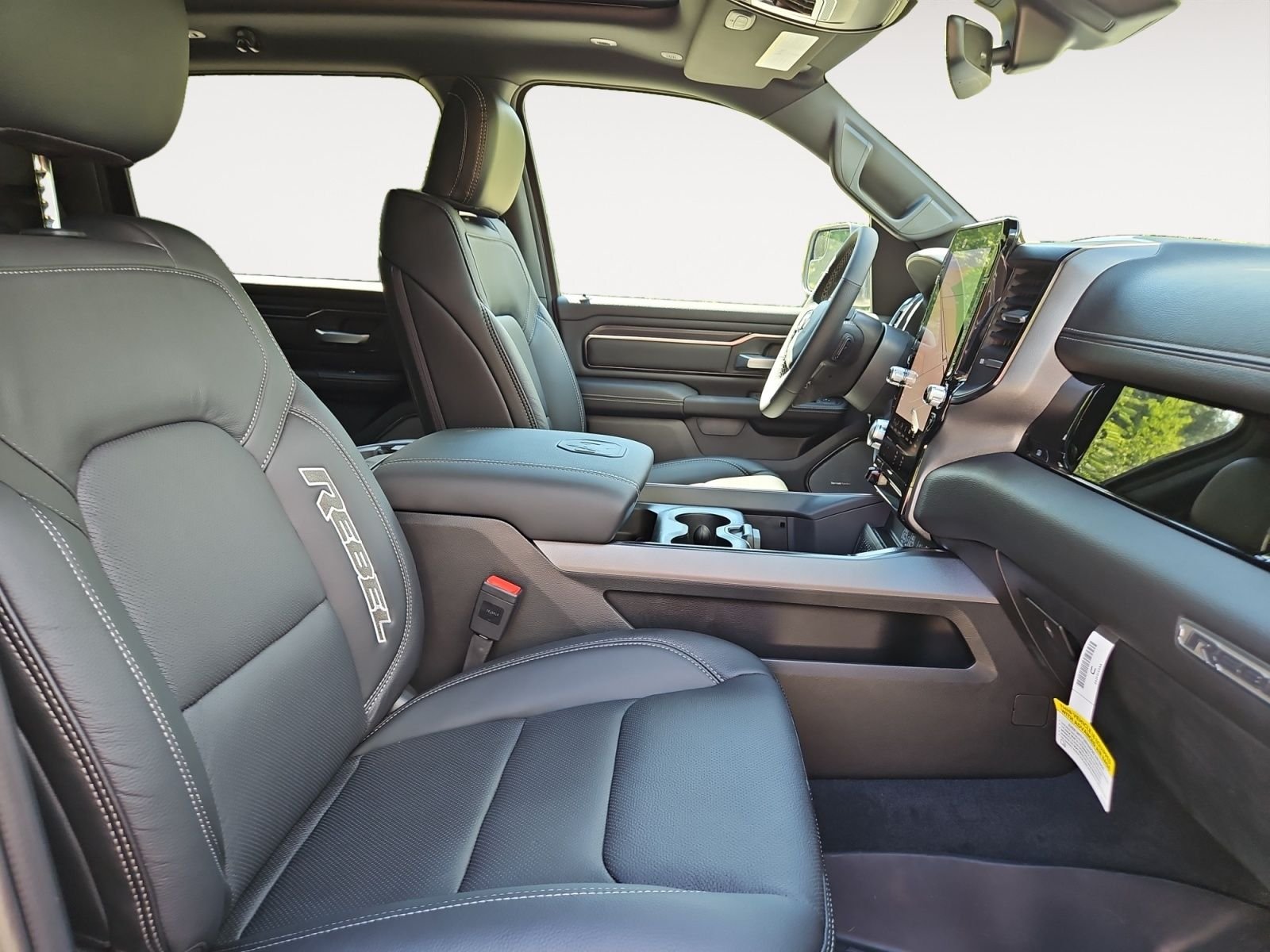 2026 RAM 1500 Rebel - Photo 15