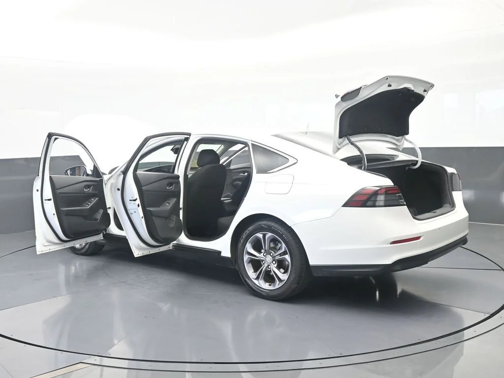 Used 2024 White Honda EX image 73