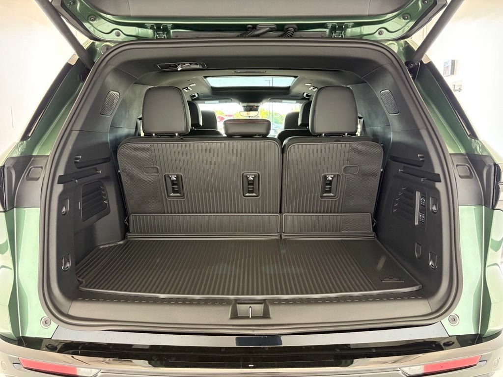 2027 Chevrolet Traverse RS - Photo 54