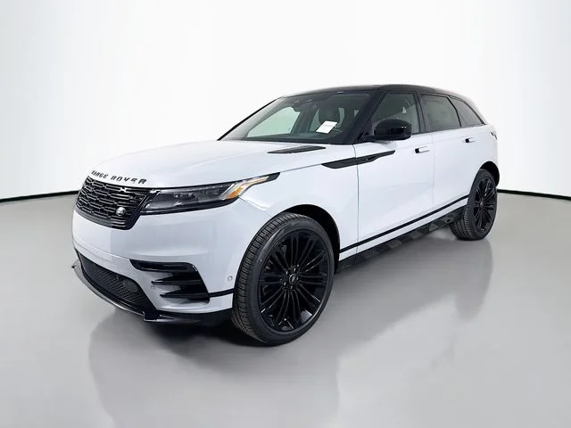 New 2026 Arroios Grey Land Rover P250 Base image 1