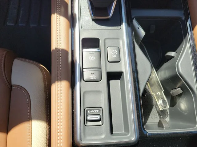 New 2026 Gray Nissan Platinum image 20