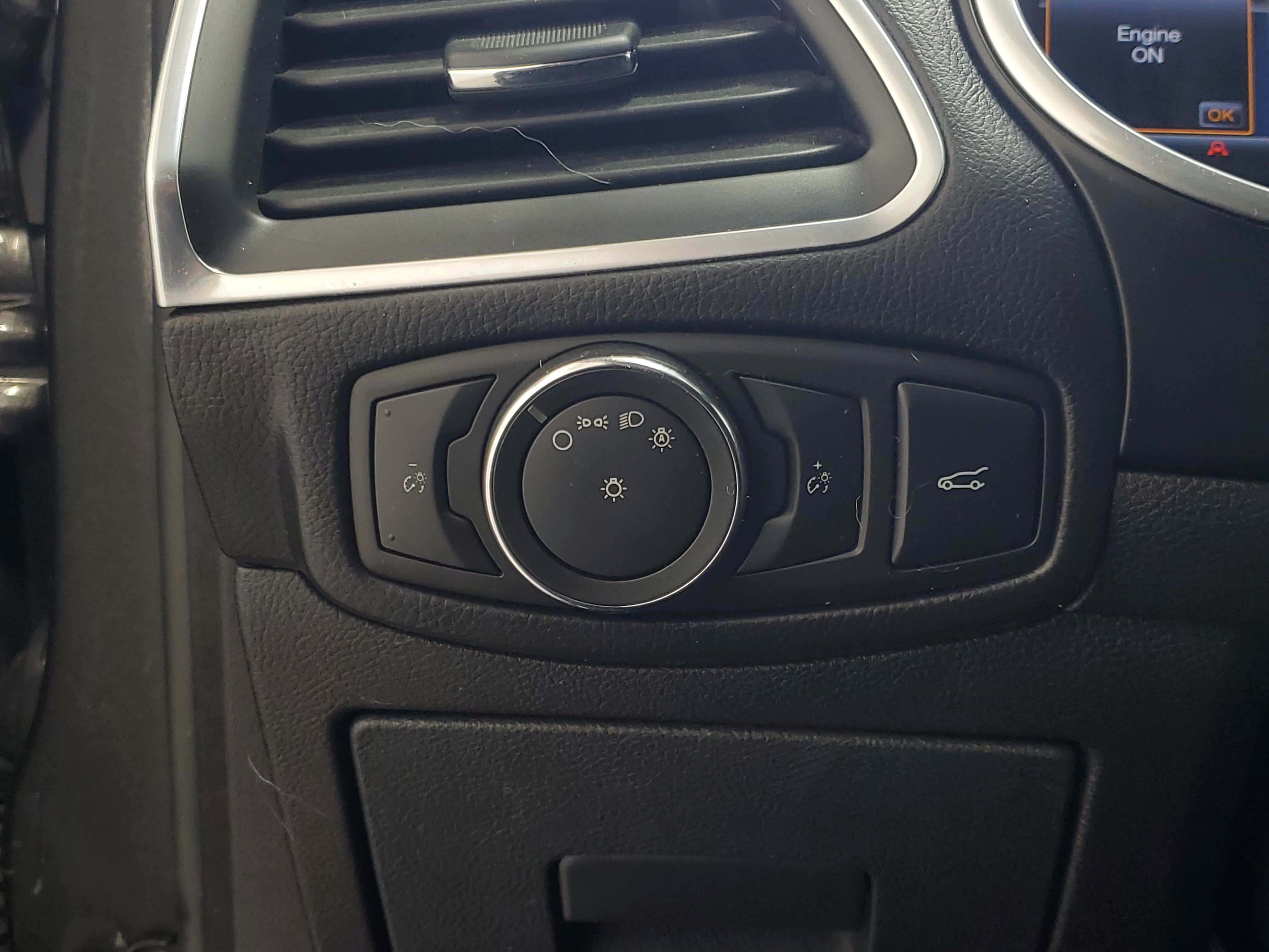 Used 2015 Magnetic Metallic Ford Titanium image 27