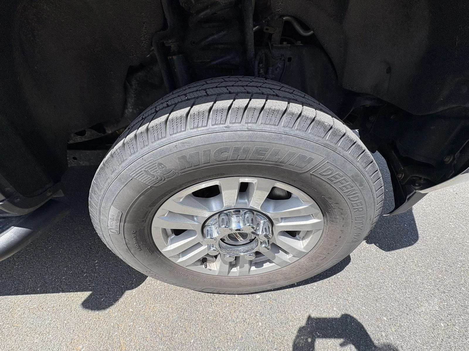 Used 2018 Magnetic Metallic Ford XLT image 11