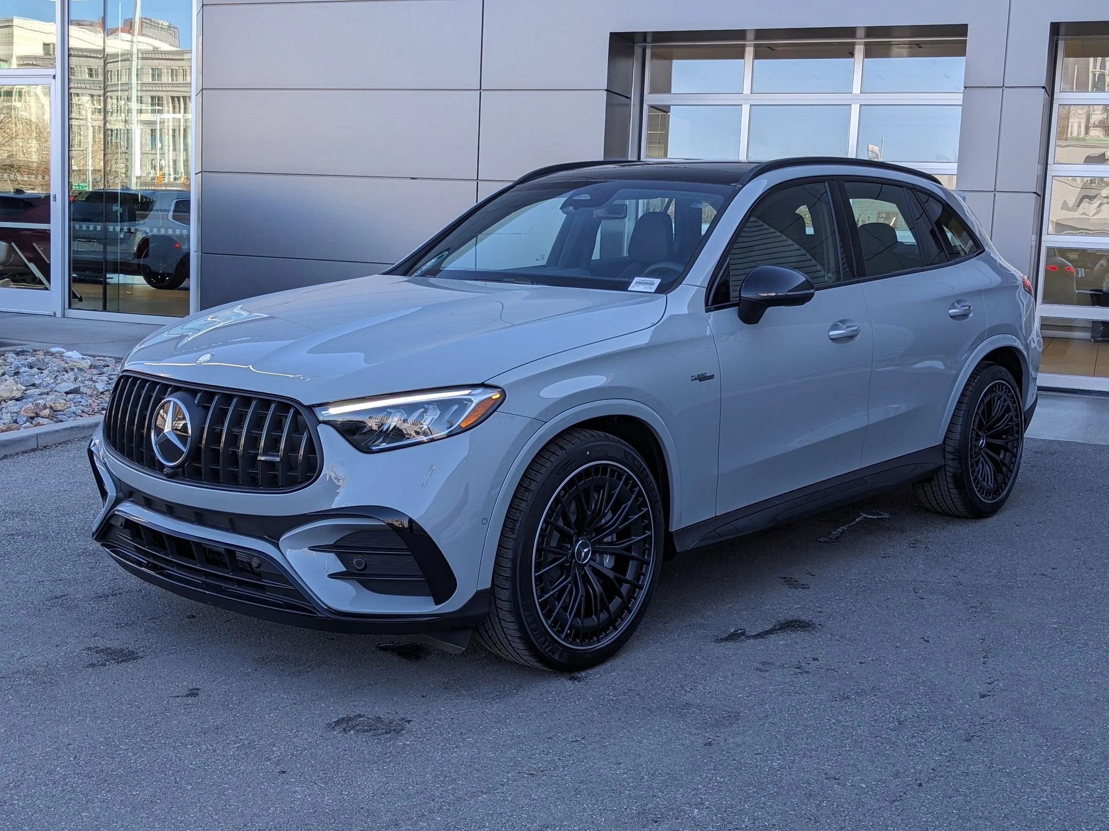 2025 Mercedes-Benz GLC AMG GLC43 - Photo 24