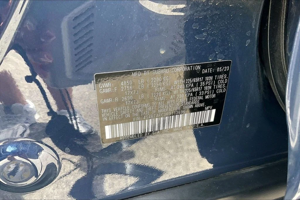 Used 2024 Blue Subaru Premium image 33