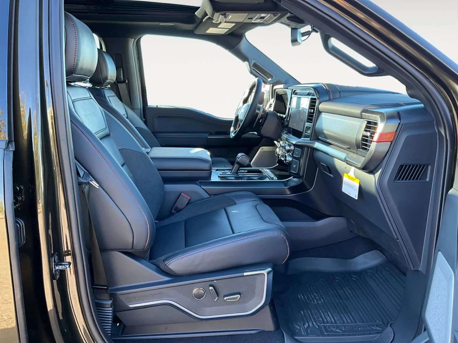 New 2026 SHELTER GREEN Ford Raptor image 10