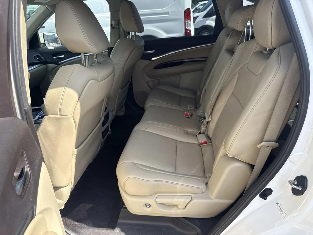 Used 2017  Acura 3.5L image 23