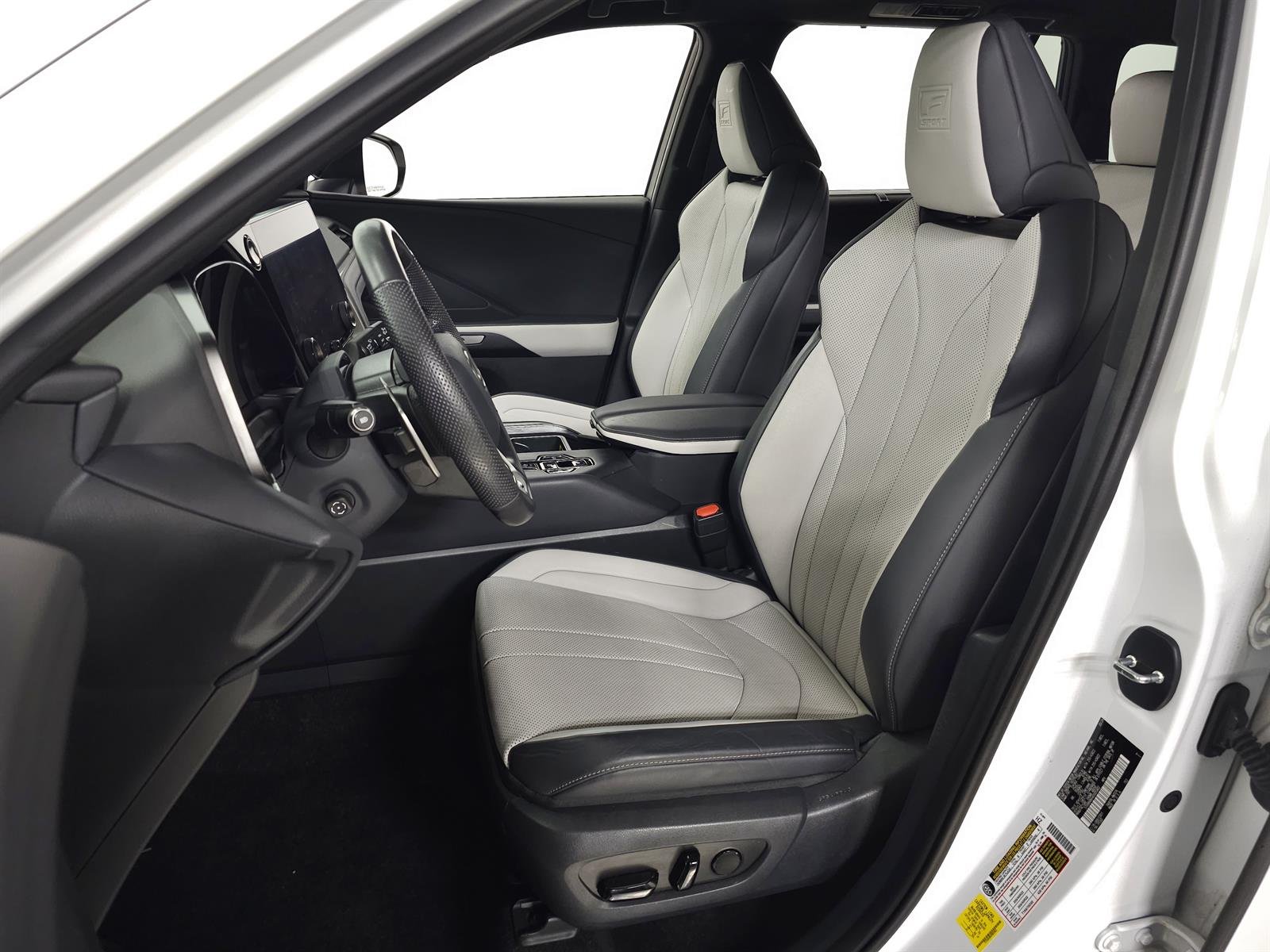 Certified Used 2024 White Lexus F SPORT PREMIUM image 19
