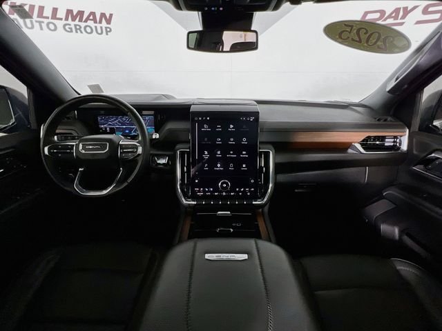 2025 GMC Yukon Denali - Photo 25