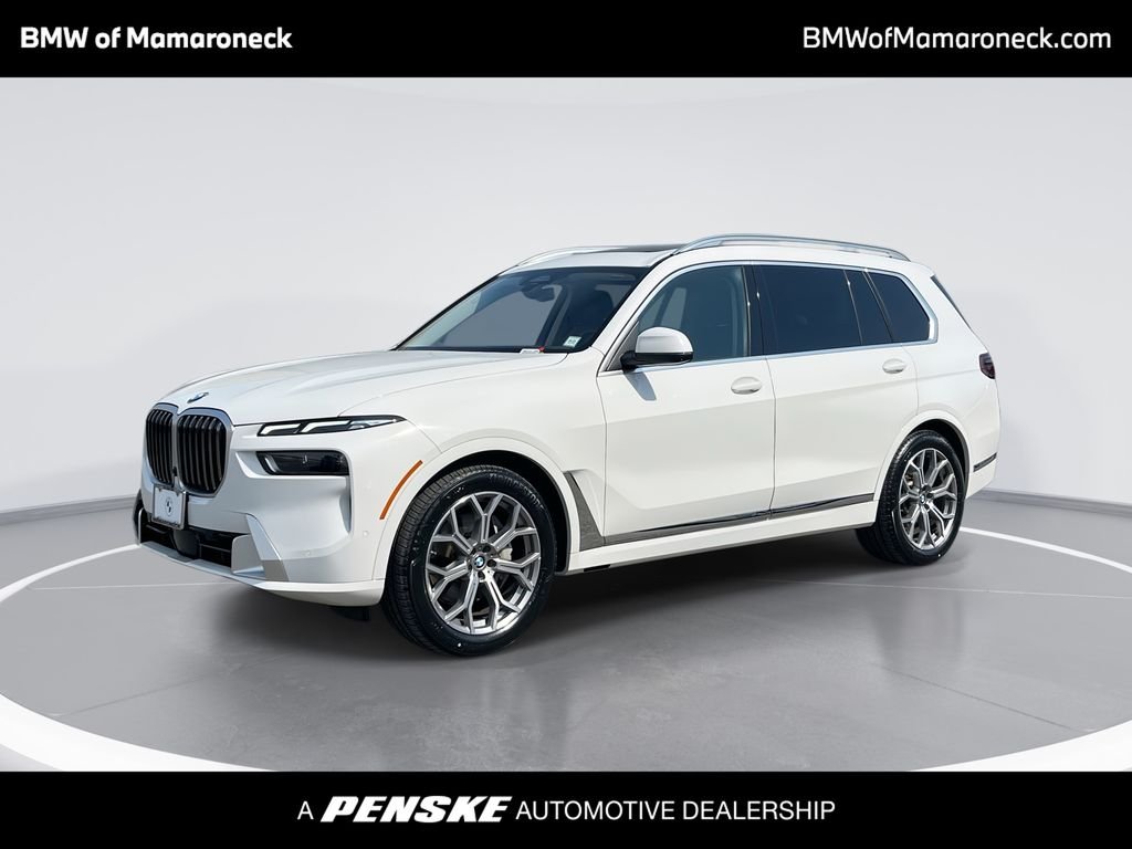 2023 BMW X7 xDrive40i's photo
