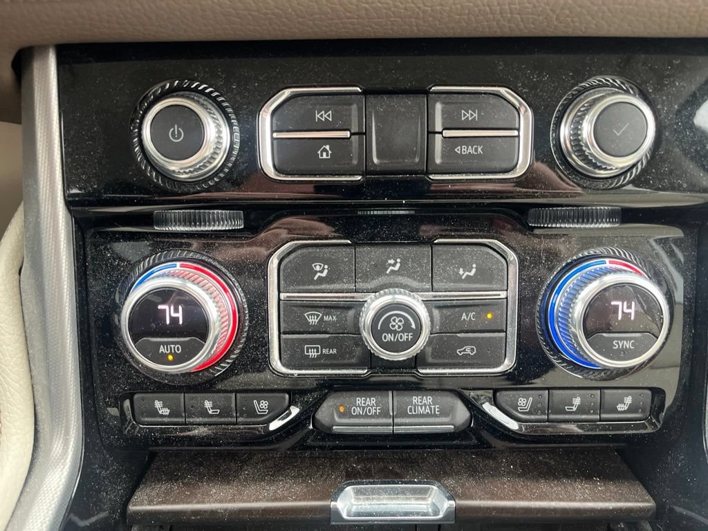 2021 GMC Yukon XL Denali - Photo 21