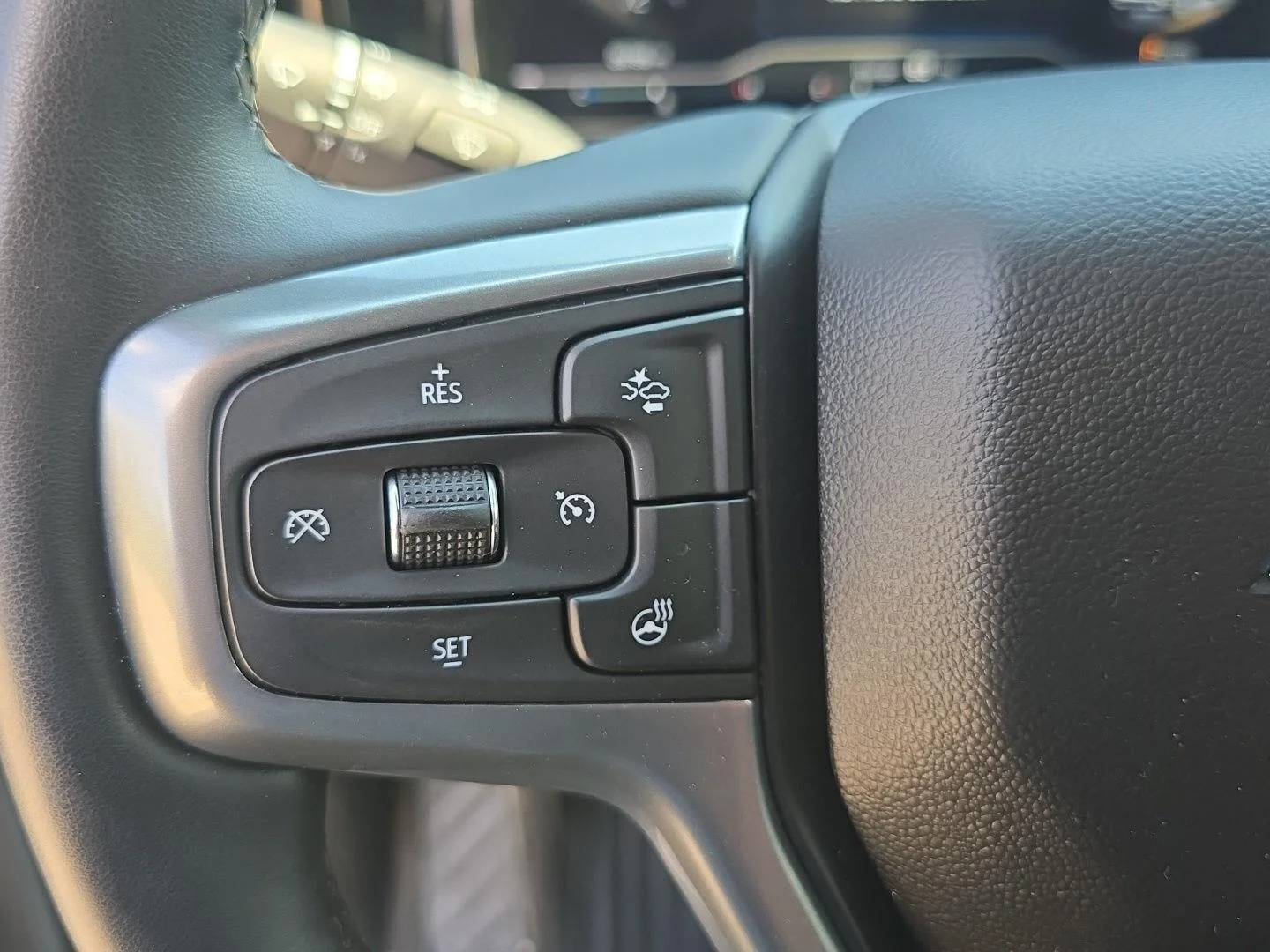Used 2024 Slate Gray Metallic Chevrolet LT image 14