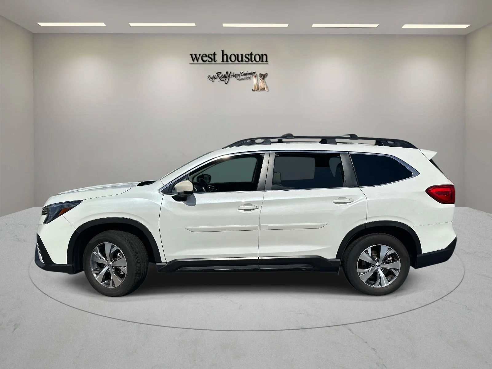 Certified Used 2025 Crystal White Pearl Subaru Premium 7-Passenger image 8