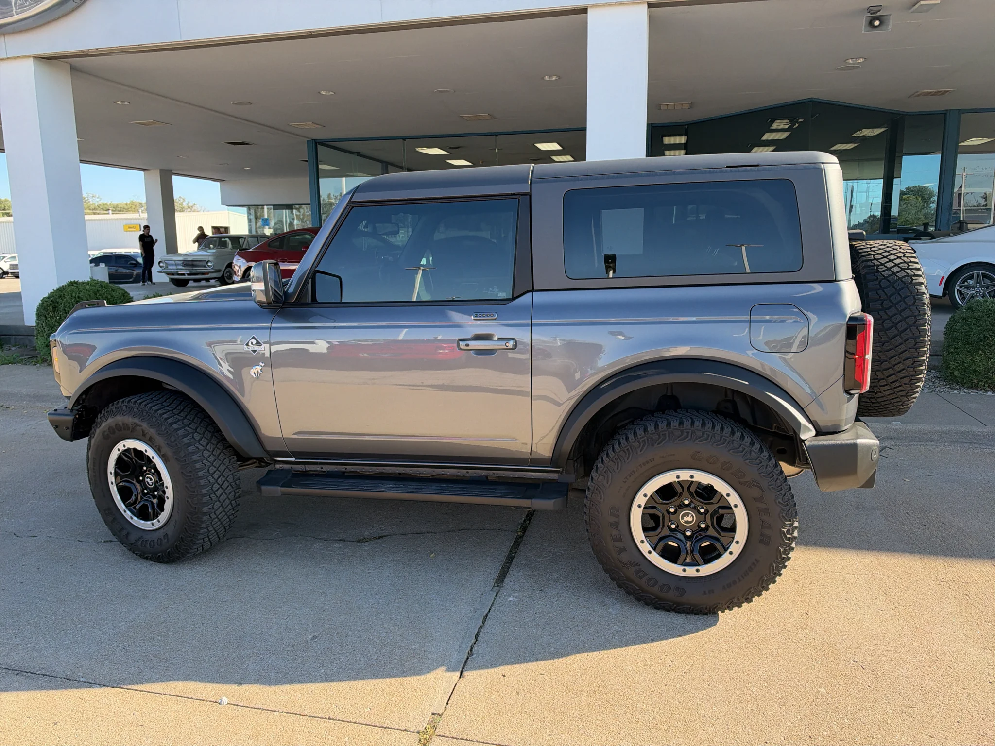 Used 2023 Carbonized Gray Metallic Ford Outer Banks image 9