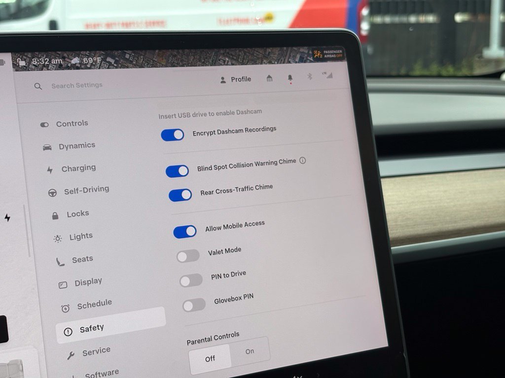 Used 2022 Blue Tesla Base image 21