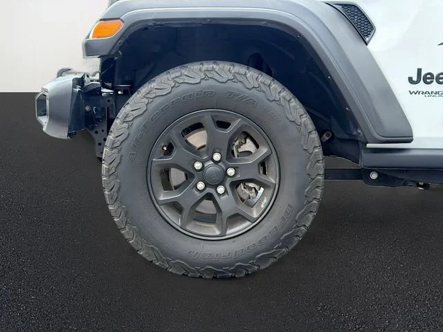 Used 2021 White Jeep Unlimited Willys image 10