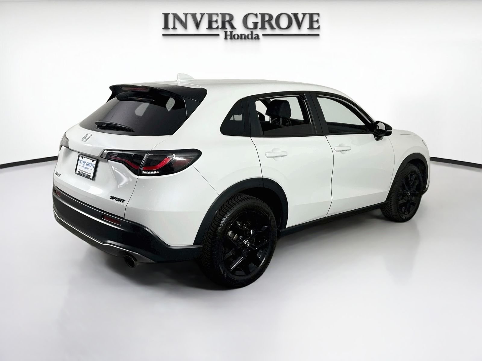 Used 2024 Platinum White Pearl Honda Sport image 5