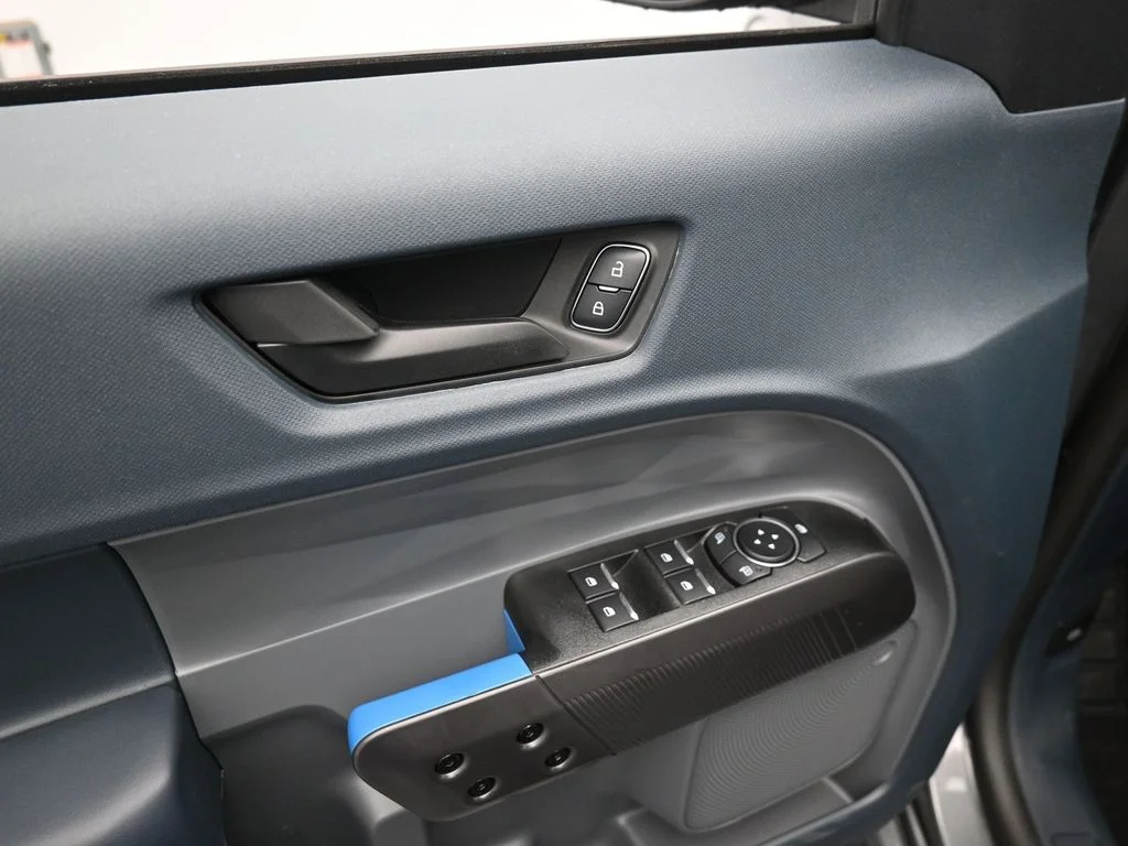 New 2025 Carbonized Gray Metallic Ford Lobo Standard image 10