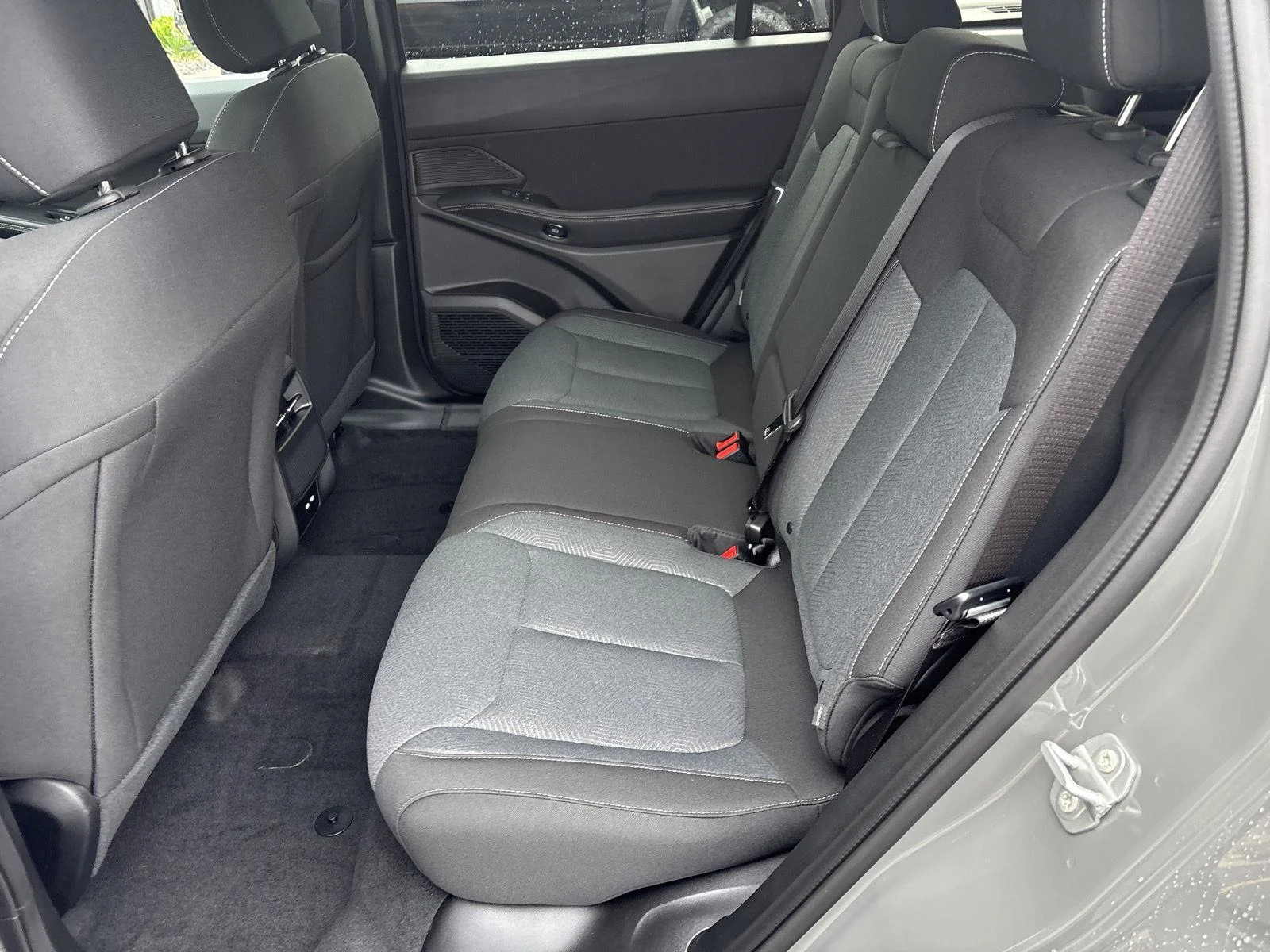 New 2026 Sting-Gray Clearcoat Jeep Laredo image 10