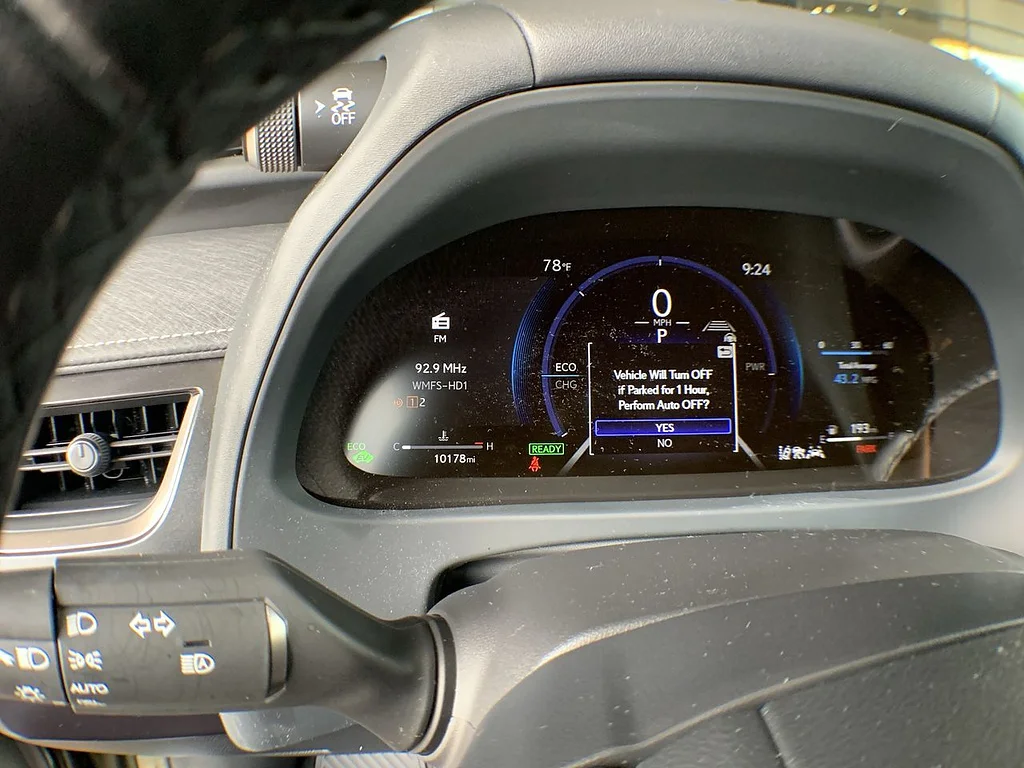 Certified Used 2025 NORI GREEN PEARL Lexus UX 300h Premium image 15