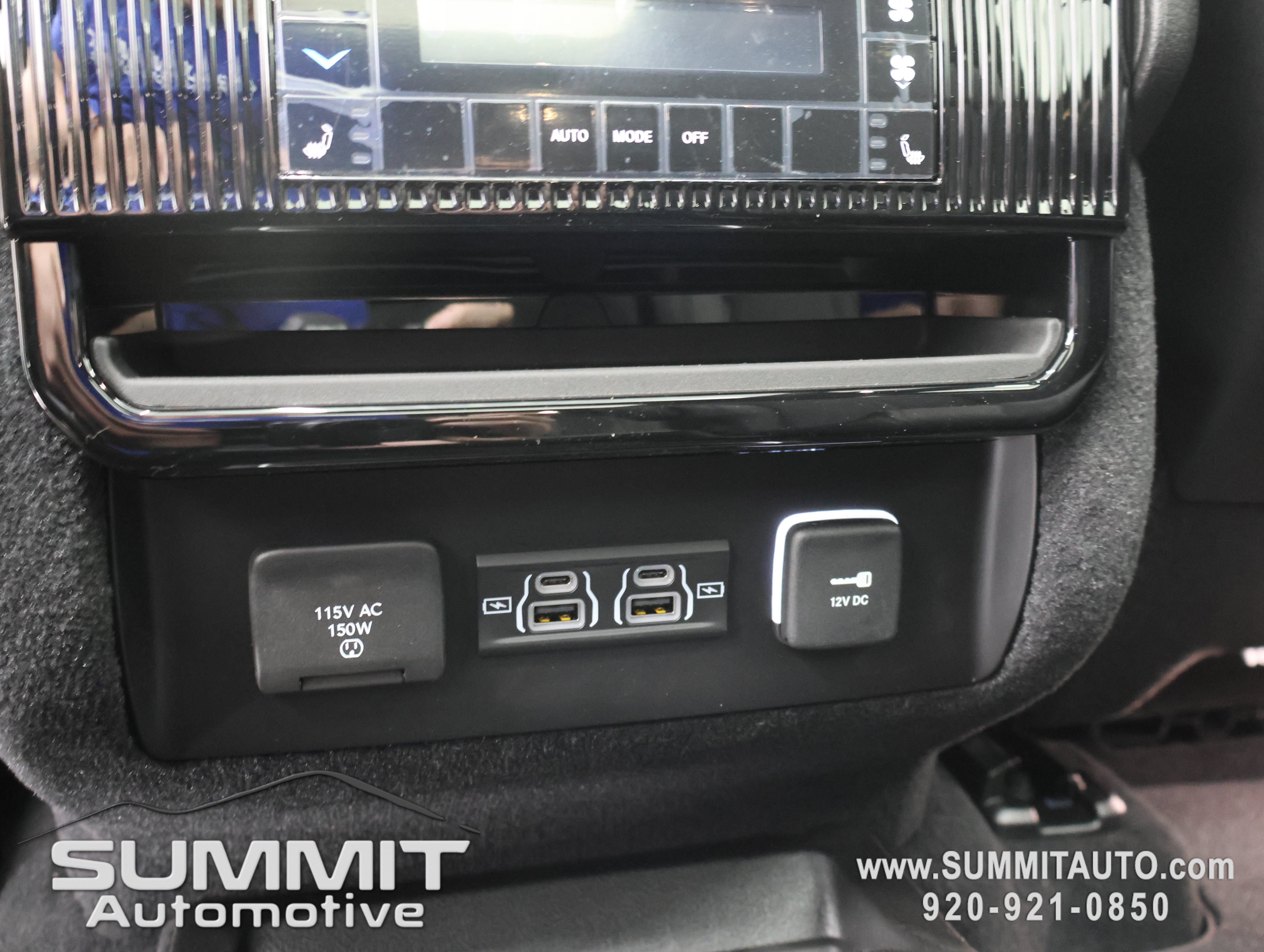New 2026 Black Jeep Limited Reserve image 43