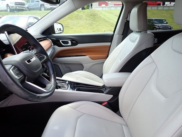 Used 2022 Gray Jeep Limited image 13