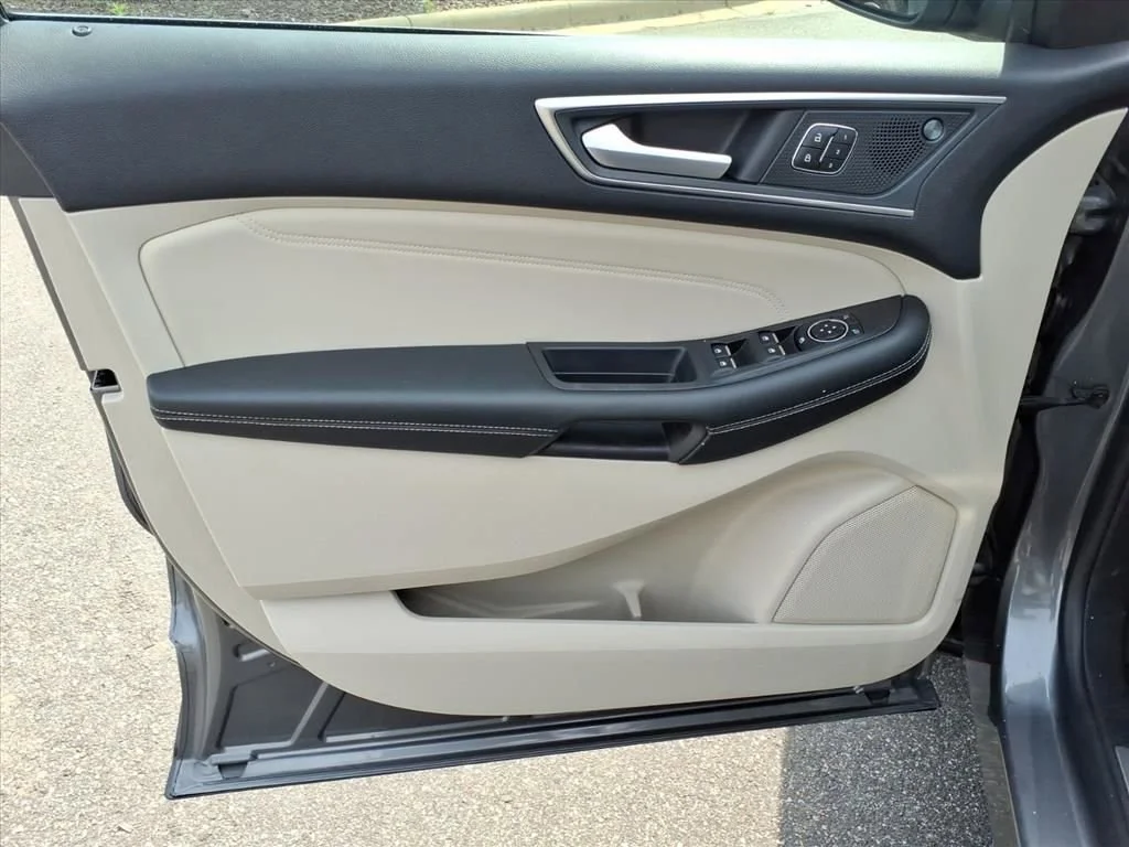Used 2024 Carbonized Gray Ford Titanium image 21
