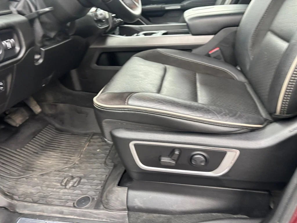 Used 2022 Red Ram Laramie image 29
