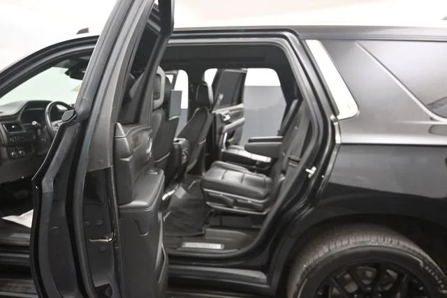 2022 Chevrolet Tahoe LT - Photo 11