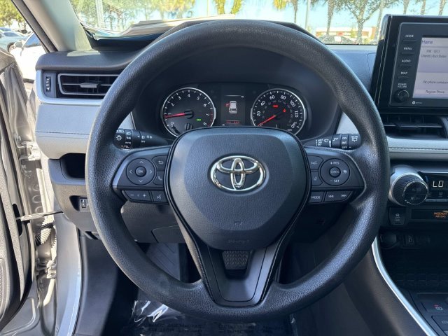 Used 2021 Silver Sky Metallic Toyota XLE image 27