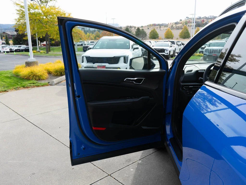 New 2026 Blue Kia X-Line image 16