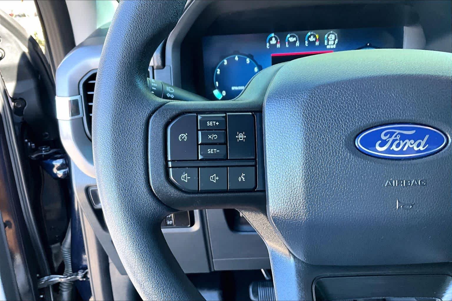 Used 2025 Blue Ford XL image 19