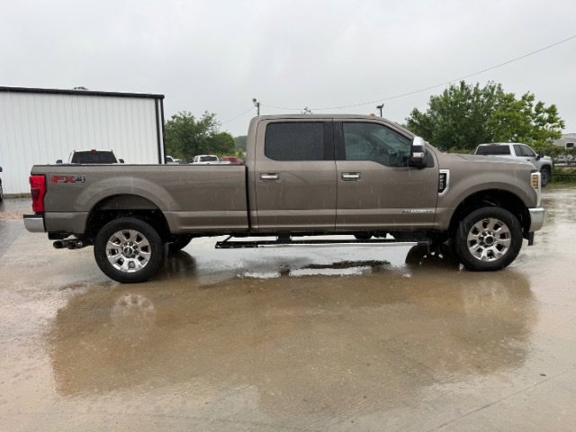 Used 2018 Gray Ford LARIAT image 6