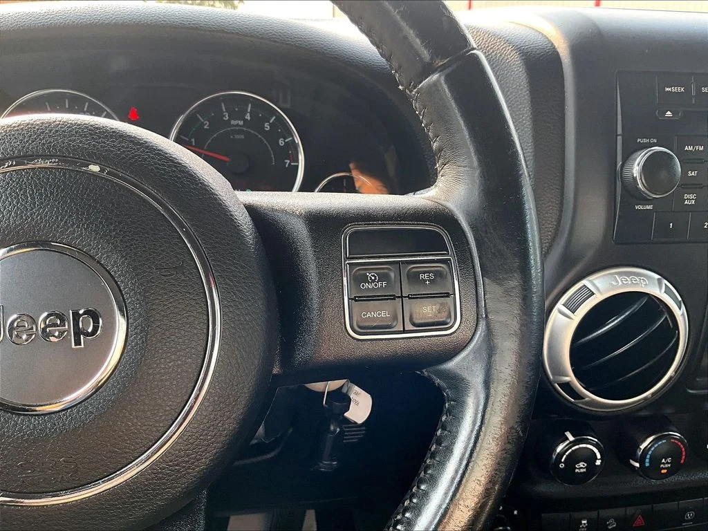 Used 2017 Black Jeep Sahara image 20