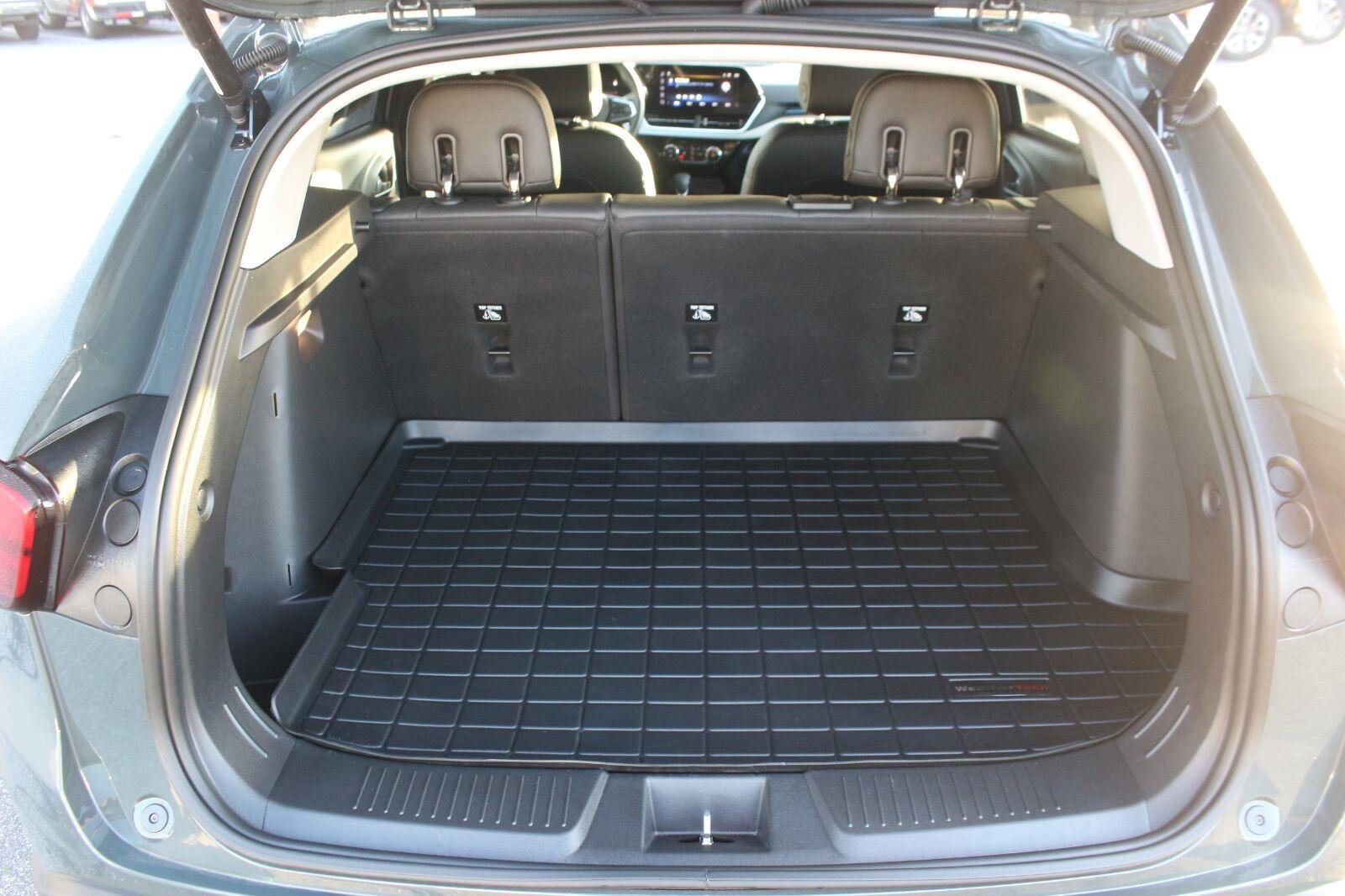 Used 2026 Cypress Gray Chevrolet LT image 11