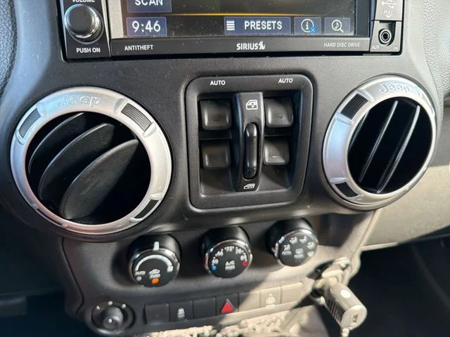 Used 2014 Red Jeep Unlimited Sahara image 19