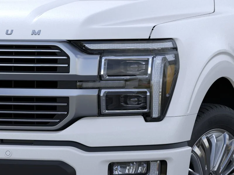 New 2026 Star White Metallic Tri-Coat Ford Platinum® image 18