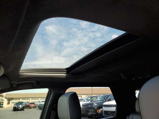 Used 2022 White Dodge R/T Plus image 15