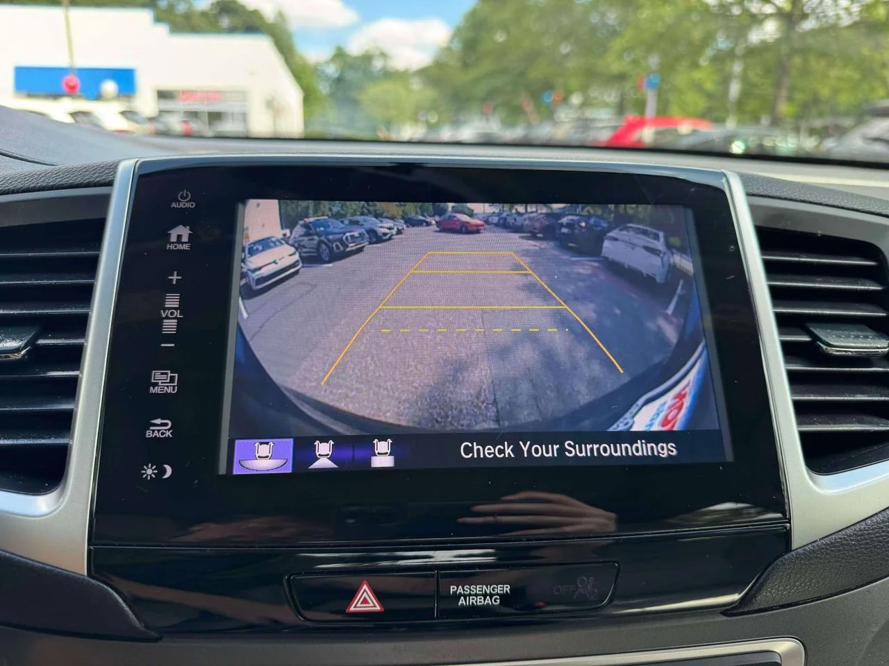 Used 2017 Blue Honda EX-L image 34