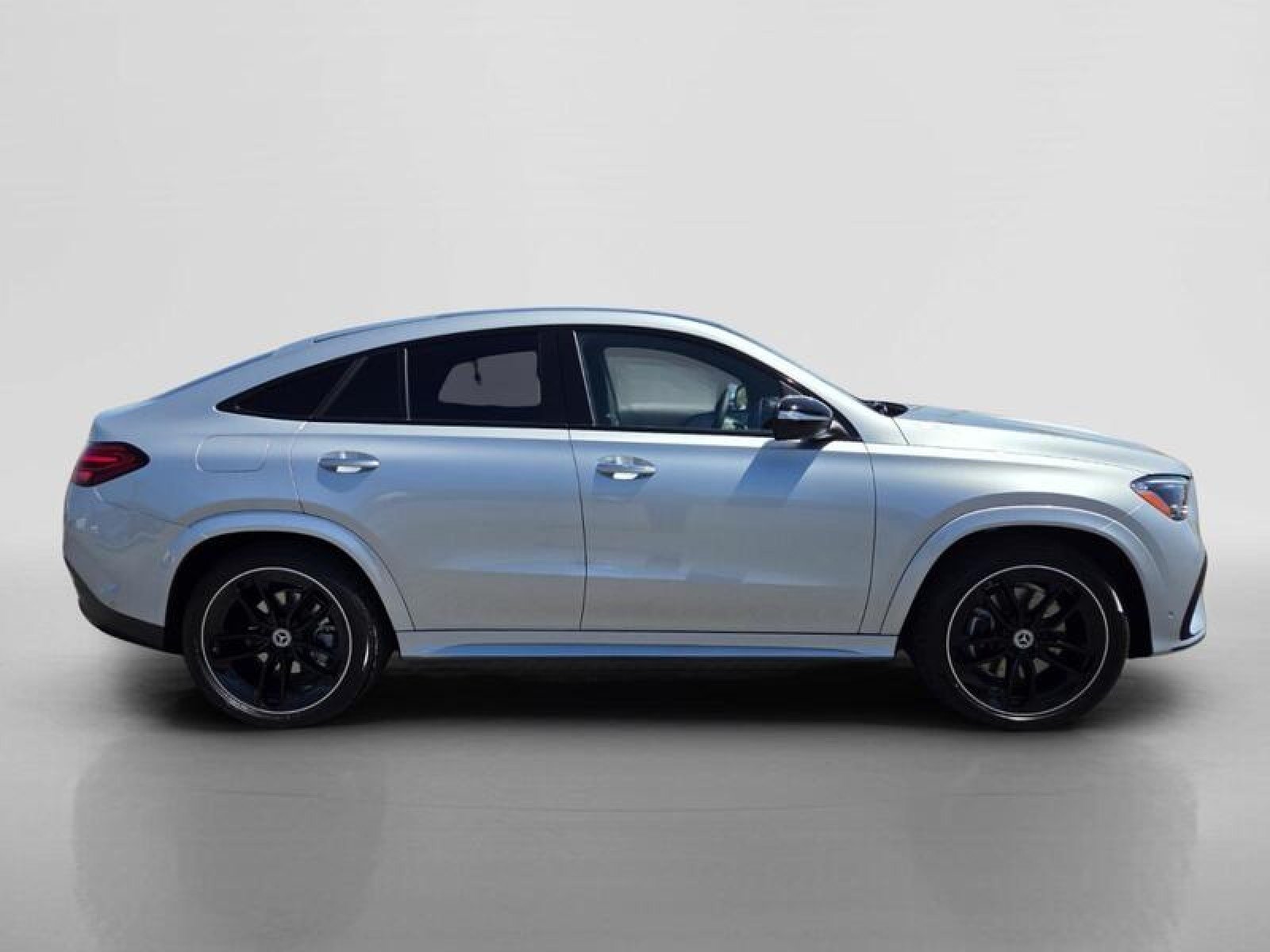 New 2026 Cirrus Silver Metallic Mercedes-Benz GLE 450 4MATIC® Coupe image 6