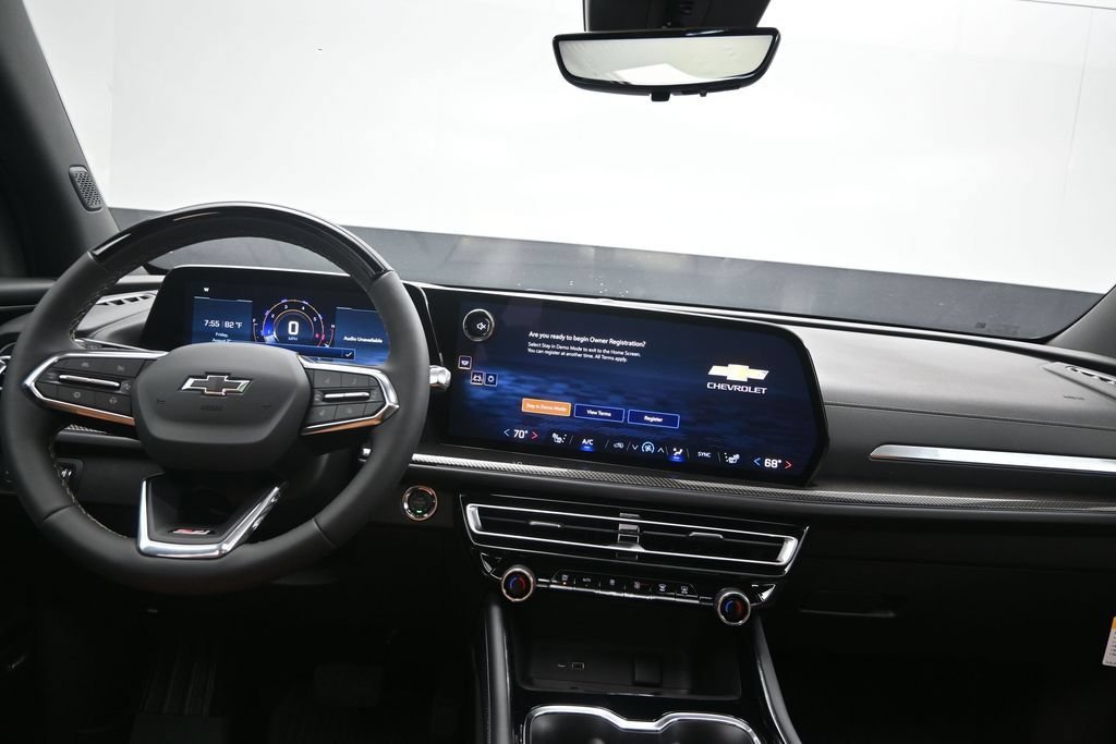 2027 Chevrolet Traverse Z71 - Photo 19