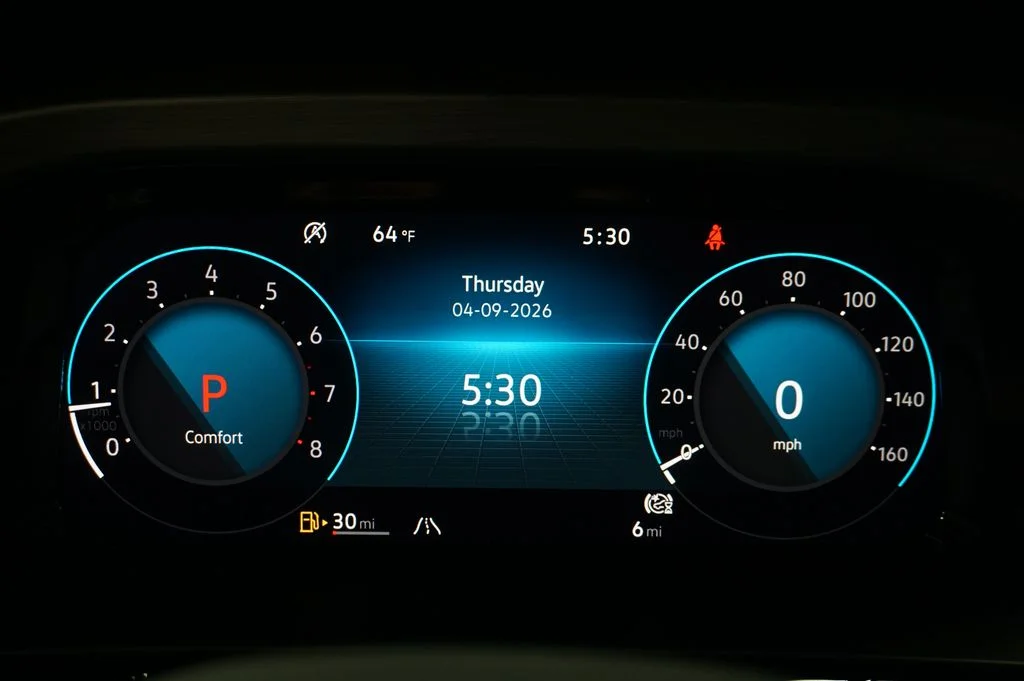New 2026 Black Volkswagen 2.0T SE w/Technology image 25