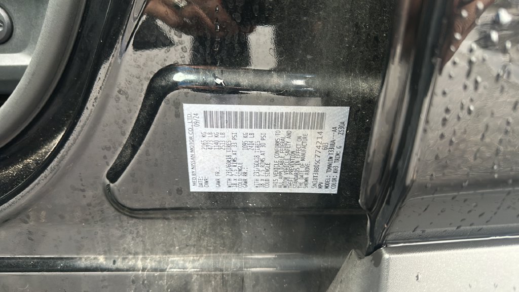 Used 2025 Super Black Nissan SV image 30
